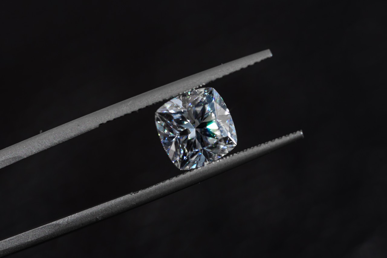 April Birthstone Gift Guide: Illustrious Diamonds