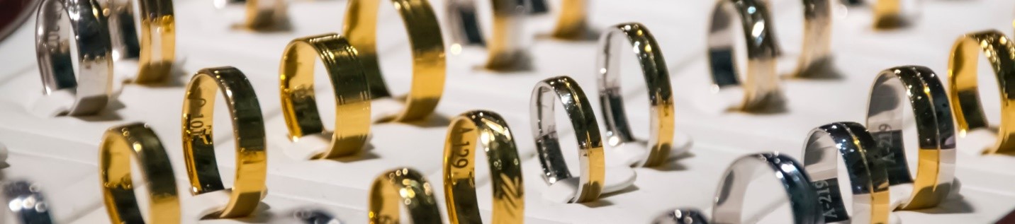 Anniversary Rings at Rogers Jewelry Co. Anniversary Rings at Rogers Jewelry Co.