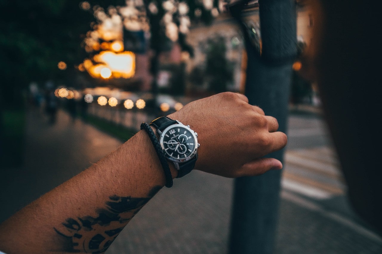 BENEFITS OF WATCH WINDING BENEFITS OF WATCH WINDING
